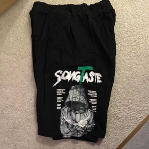 Song Taste Graphic Black Shorts